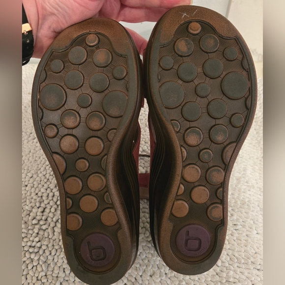 Bionica Sirus Womens Red Leather Wedge Sandals Sz 10 - Picture 6 of 7